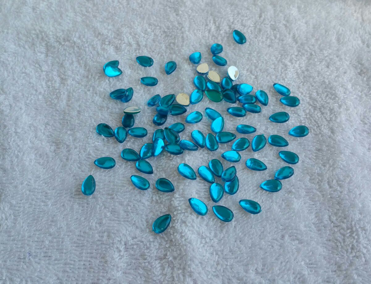 Elara TearDrop Gems