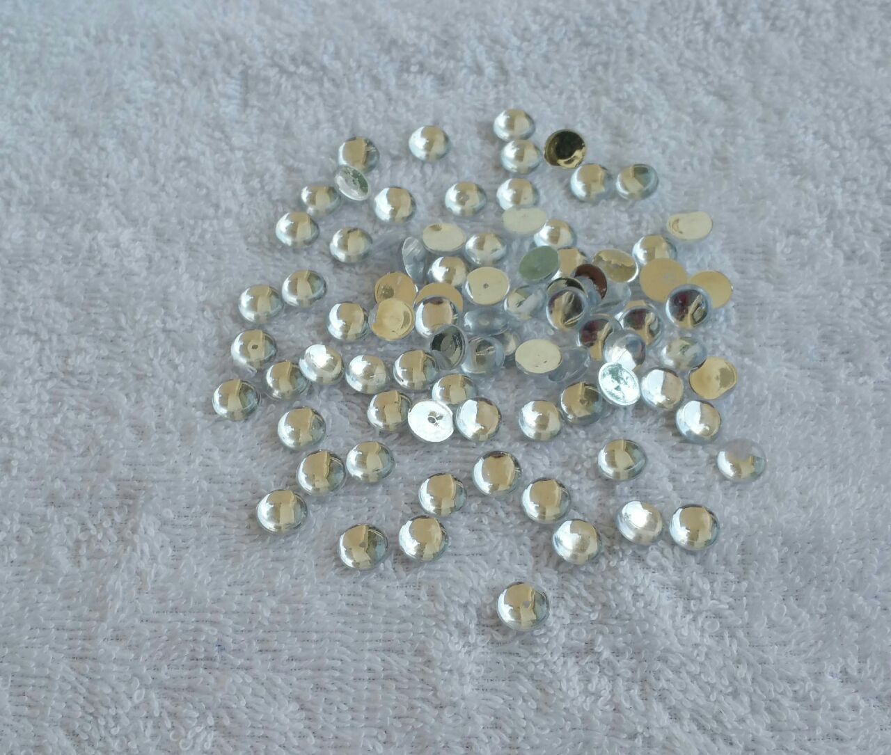 Elara Round Gems